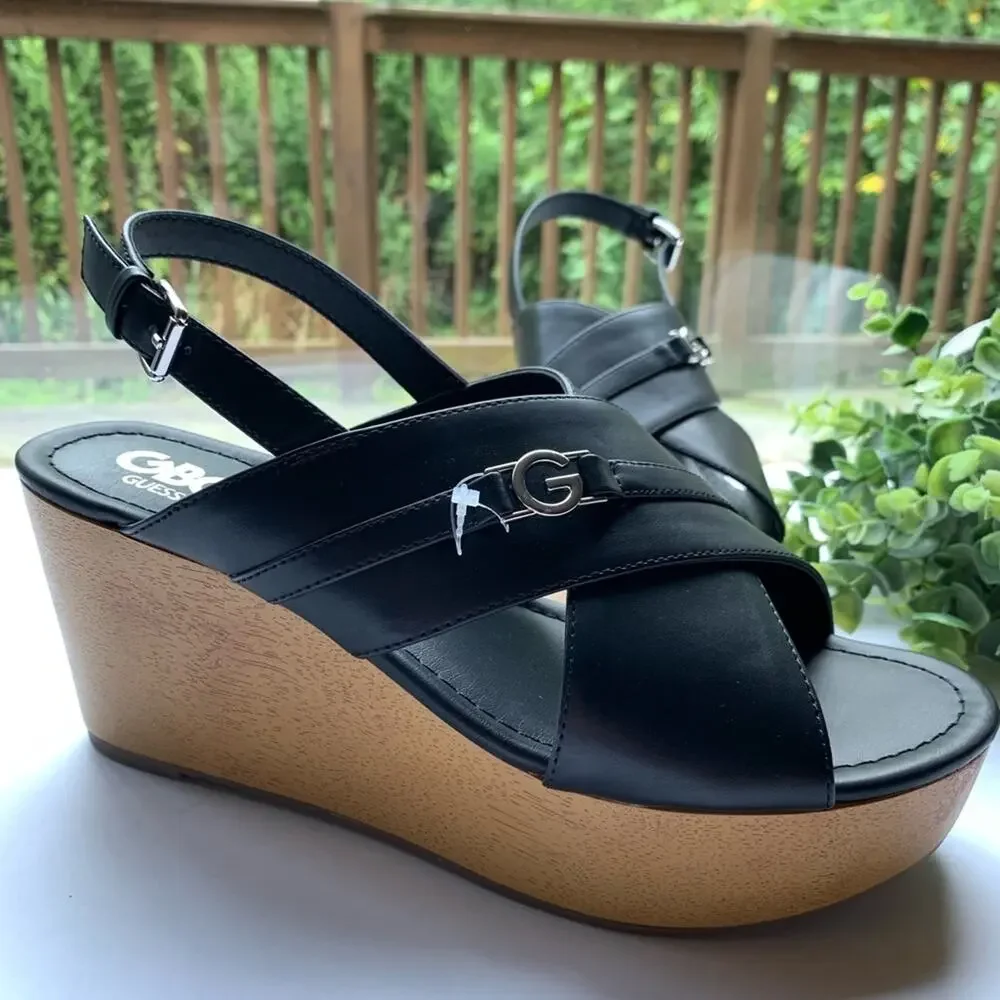GBG | Size 9 1/2 Platform Sandals NEW